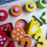 juguetes que mejoran la motricidad fina Montessori